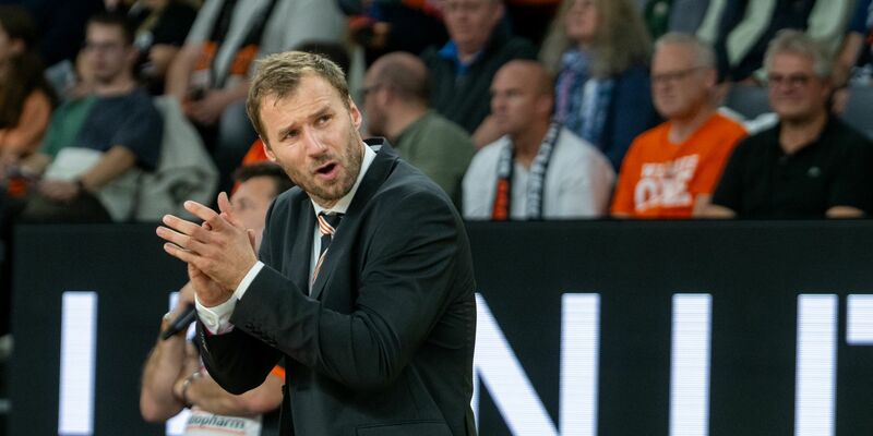 In Ulm wurde Trainer Anton Gavel Deutscher Meister. Nun zieht es ihn an eine alte Wirkungsstätte zurück. - Foto: Stefan Puchner/dpa