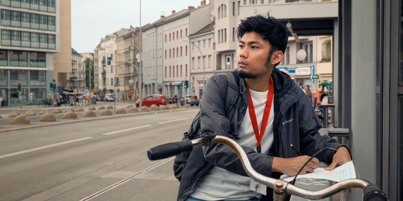 Erwachsenwerden in Tbilisi, Berlin und Seewalde: 3sat zeigt neue Filme in der Dokumentarfilmreihe Ab 18! - Foto: presseportal.de