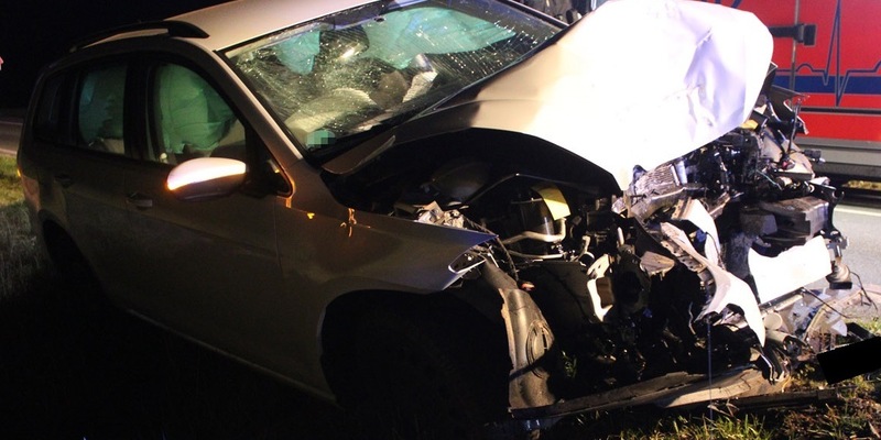 POL-MI: Von der Fahrbahn abgekommen - Foto: presseportal.de