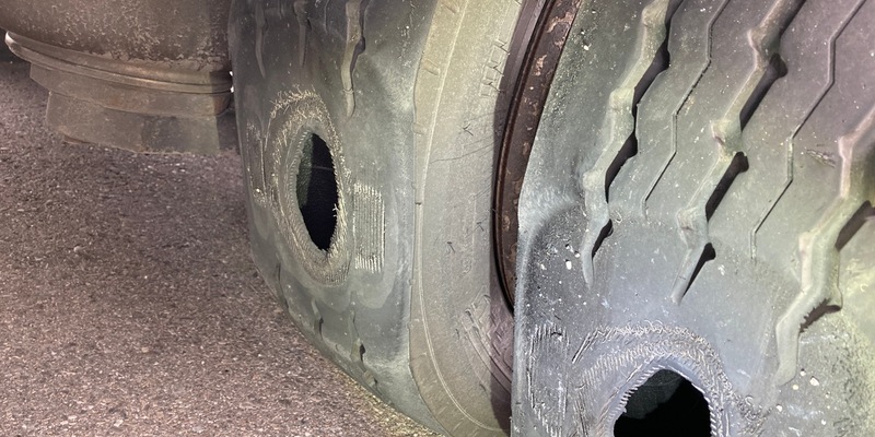 POL Schwaben Nord: Reifen verliert Luft - Foto: presseportal.de