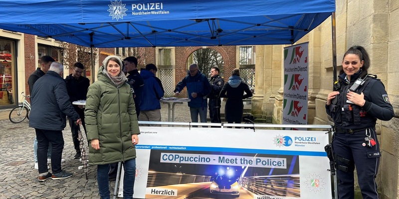 POL-MS: 140 gute Gespräche und 65 Heißgetränke - Polizei Münster veranstaltet COPpuccino anlässlich der internationalen Wochen gegen Rassismus - Foto: presseportal.de
