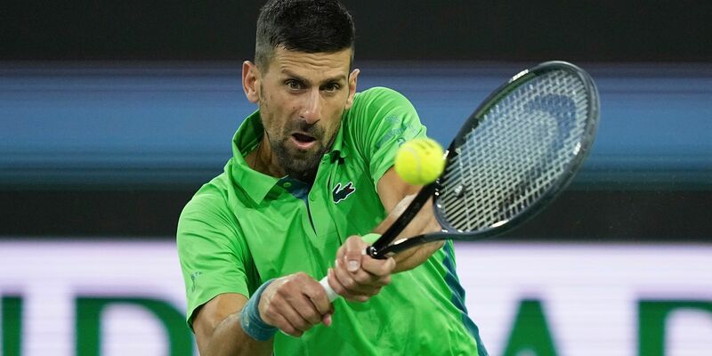 Schied in Indian Wells überraschend schon aus: Novak Djokovic. - Foto: Mark J. Terrill/AP/dpa