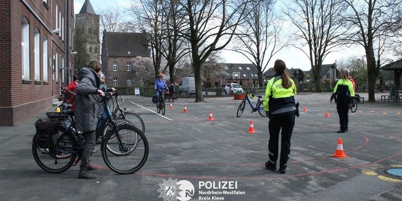 POL-KLE: Kreis Kleve - Sicherheit im Straßenverkehr: Polizei bietet weitere Termine für Pedelec-Trainings an - Foto: presseportal.de