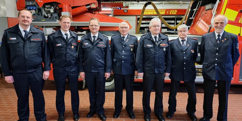 FW-WRN: Jahreshauptversammlung der Ehrenabteilung des LZ 1 Stadtmitte - Foto: presseportal.de