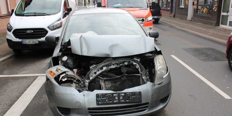 POL-RBK: Bergisch Gladbach - 74-Jähriger bei Auffahrunfall schwerverletzt - Foto: presseportal.de