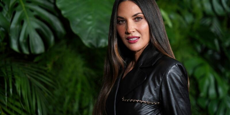 Olivia Munn will mit der Bekanntgabe der Krebsdiagnose anderen Betroffenen Mut machen. - Foto: Jordan Strauss/Invision via AP/dpa