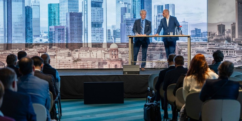 Der Wirtschaftsstandort Deutschland wird immer unattraktiver - Warnende Stimmen beim LBBW Fixed Income Forum in Frankfurt - Foto: presseportal.de