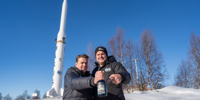 Deutscher Gin auf Weltraummission: GINSTR aus Stuttgart wurde erneut für Experimente ins Weltall geschossen - Foto: presseportal.de