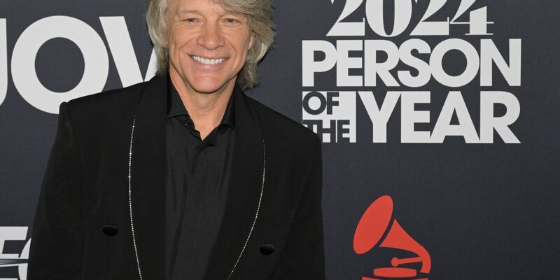 Jon Bon Jovi posiert bei seiner Ehrung als Musicares Person des Jahres. Am 7. Juni erscheint das neue Album von Bon Jovi. - Foto: Billy Bennight/ZUMA Press Wire/dpa
