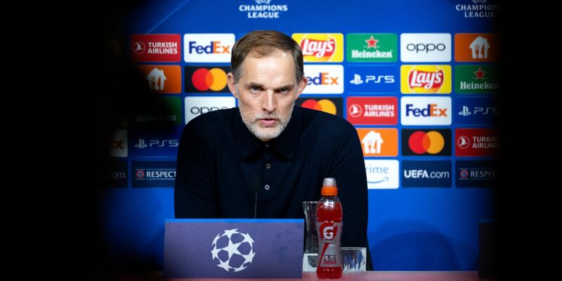 Bayerns Trainer Thomas Tuchel trifft mit seiner Mannschaft auf den FC Arsenal. - Foto: Sven Hoppe/dpa