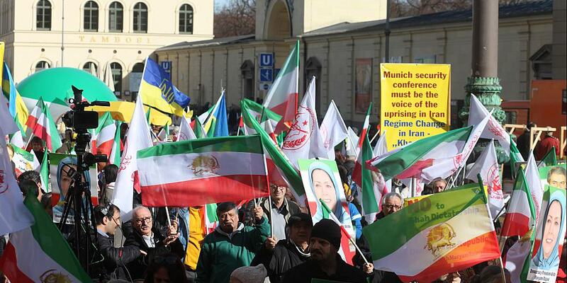 Protest gehen Iran vor Münchner Sicherheitskonferenz (Archiv) - Foto: über dts Nachrichtenagentur