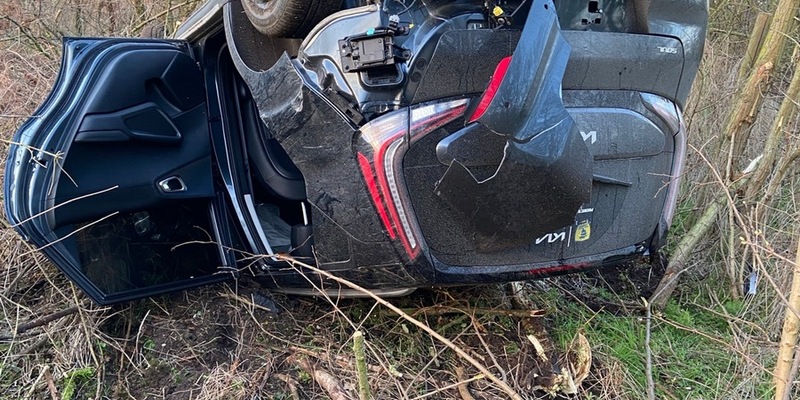 POL-PDNW: Gefährdung des Straßenverkehrs mit anschließender Verkehrsunfallflucht - Foto: presseportal.de