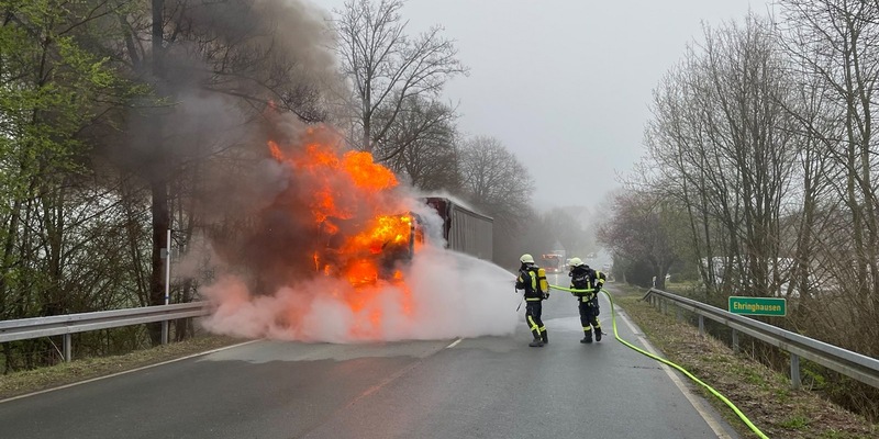 FW-EN: LKW-Brand auf Dahlerbrücker Straße - Foto: presseportal.de