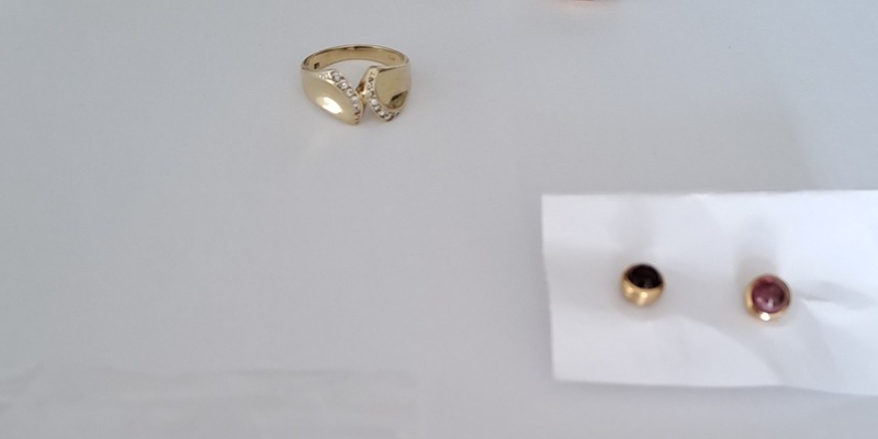 POL-OL: Schmuck vermisst? S. Fotos - Foto: presseportal.de