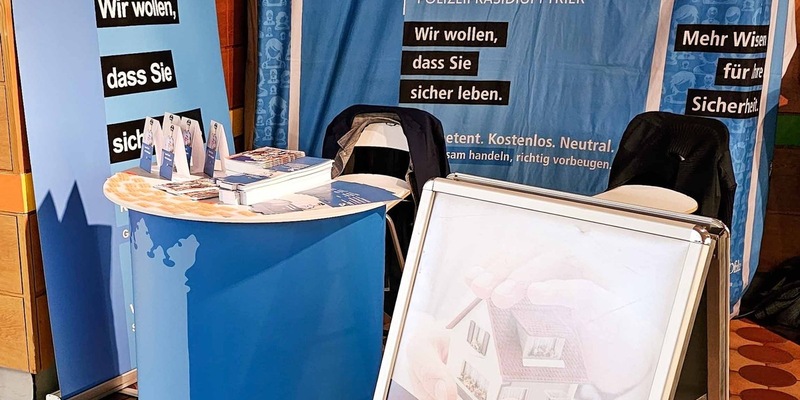 POL-PPTR: Polizei Trier unterstützt den Infotag Rund ums Älterwerden - Foto: presseportal.de