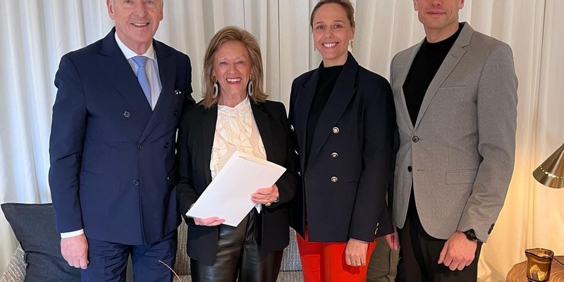 DSR Hotel Holding nimmt weiteres Top-Hotel in die A-ROSA Collection auf: Pachtvertrag für das 5*-Superior Hotel Thurnher's Alpenhof in Zürs am Arlberg unterzeichnet - Foto: presseportal.de