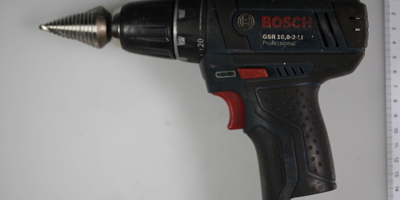 POL-MFR: (272) Schaltkasten in Brand gesetzt - Erneuter Zeugenaufruf - Foto: presseportal.de