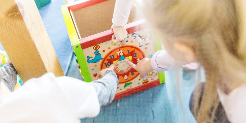 Wer hat uns die Stunde gestohlen? Zeit und Zeitumstellung mit Kindern erforschen - Foto: presseportal.de