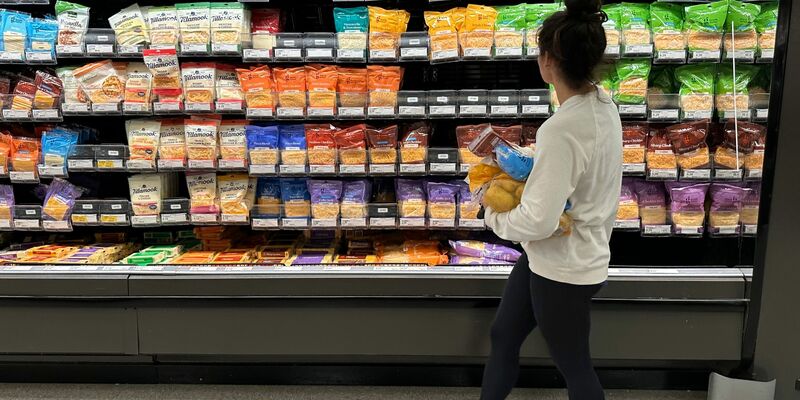 Die US-Notenbank Federal Reserve rechnet in diesem Jahr weiter mit einer Inflationsrate von 2,4 Prozent. - Foto: David Zalubowski/AP/dpa