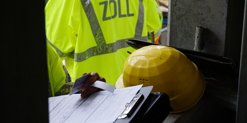 HZA-HN: Zoll kontrolliert Großbaustelle - Foto: presseportal.de