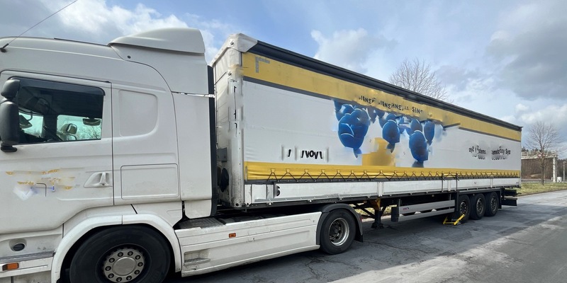 API-TH: Vollsperrung beider Richtungsfahrbahnen aufgrund von Bergungsmaßnahmen - Foto: presseportal.de