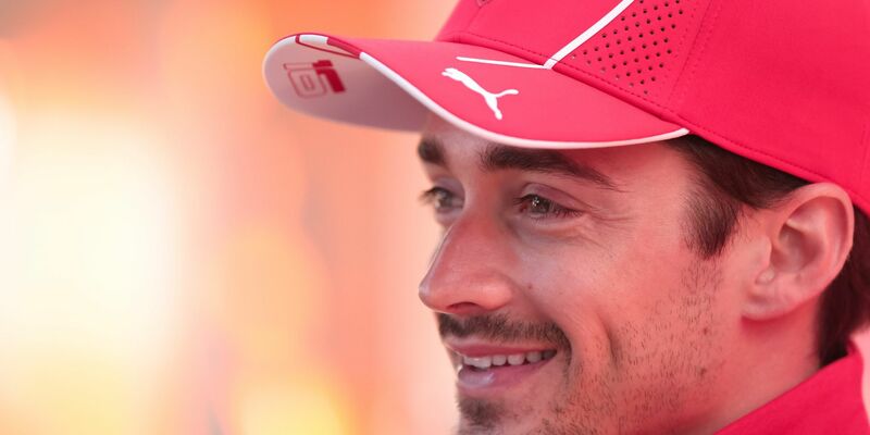 Fuhr in Melbourne im Training die schnellste Zeit: Ferrari-Pilot Charles Leclerc. - Foto: George Hitchens/SOPA Images via ZUMA Press Wire/dpa