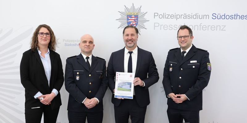 POL-OF: Polizeipräsident Daniel Muth stellt Polizeiliche Kriminalstatistik 2023 vor - Foto: presseportal.de