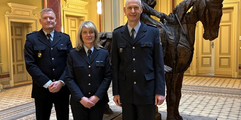 BPOLI MD: Feierliche Übergabe der Dienstgeschäfte der Dienststellenleitung der Bundespolizeiinspektion Magdeburg - Foto: presseportal.de