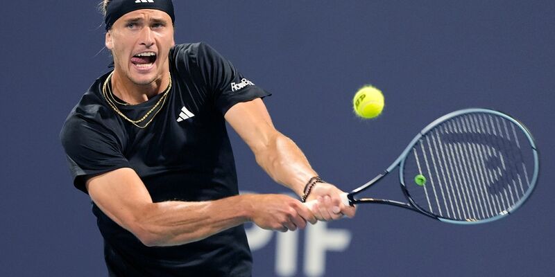 Feierte in Florida einen Auftaktsieg: Alexander Zverev. - Foto: Lynne Sladky/AP