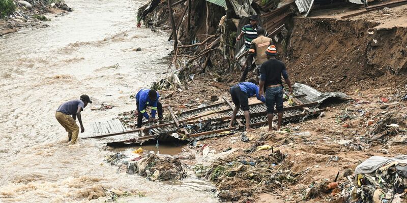 Im vorigen Jahr suchte der Zyklon «Freddy» Malawi heim. Jetzt leidet das Land an einer Dürre. - Foto: Thoko Chikondi/AP/dpa