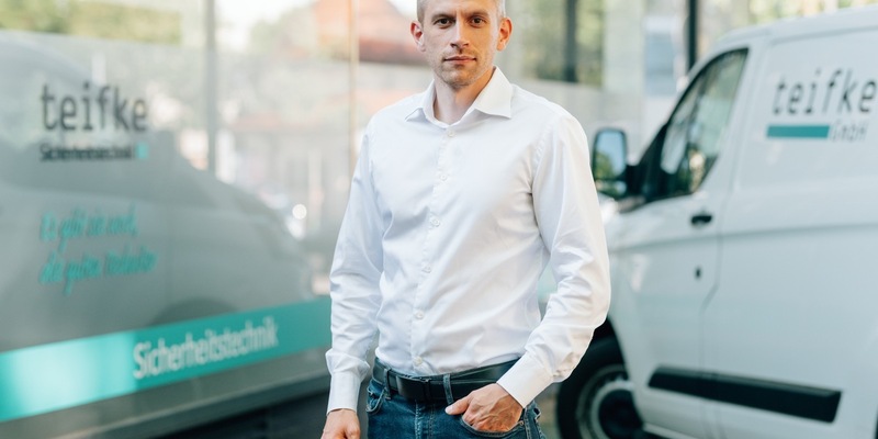 Adrian Teifke von der Teifke GmbH: Wie er nachhaltig für Sicherheit im Eigenheim sorgt - Foto: presseportal.de