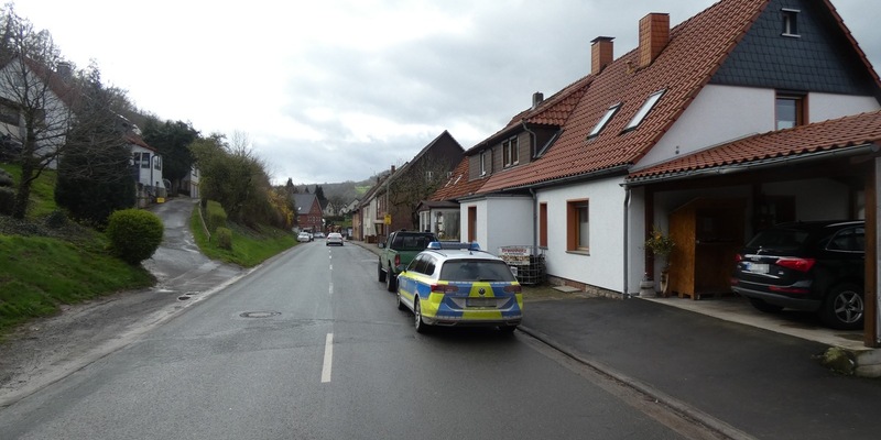 POL-HM: Polizei Bodenwerder sucht Zeugen zu einer Verkehrsunfallflucht - Foto: presseportal.de