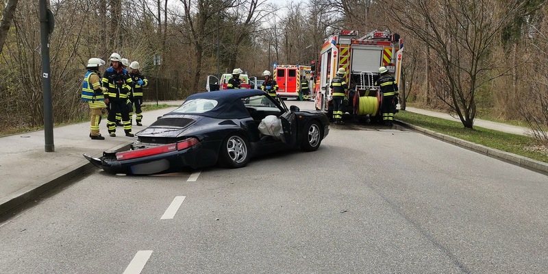 FW-M: Verkehrsunfall vorm Tierpark (Harlaching) - Foto: presseportal.de