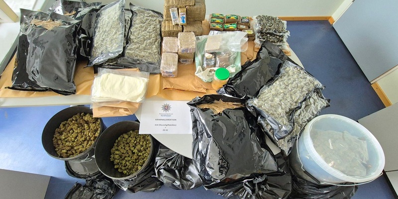 POL-KS: Drogenfahnder stellen Betäubungsmittel im Wert von etwa 200.000 Euro bei 61-Jährigem sicher - Foto: presseportal.de