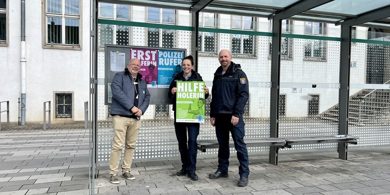 POL-DA: Rüsselsheim: Präventionsstand Sichere Innenstadt - Experten informieren/AKTION-TU-WAS - Initiative der Polizei für mehr Zivilcourage - Foto: presseportal.de