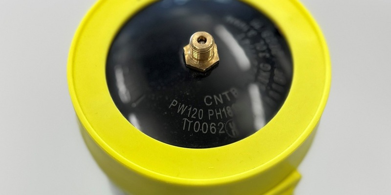 POL-DO: Nicht lustig: 19-Jähriger konsumierte Lachgas während der Autofahrt - Polizei beschlagnahmte den Führerschein - Foto: presseportal.de