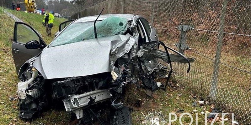 POL-PPWP: Frau bei Unfall schwer verletzt - Foto: presseportal.de