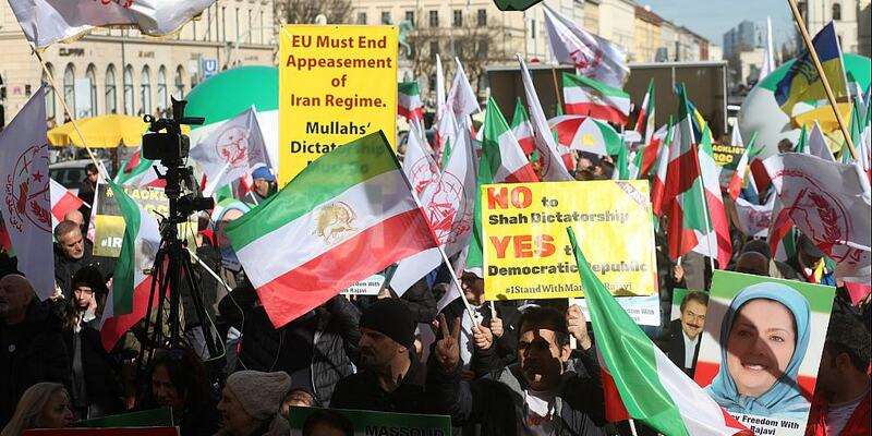 Protest gehen Iran vor Münchner Sicherheitskonferenz (Archiv) - Foto: über dts Nachrichtenagentur