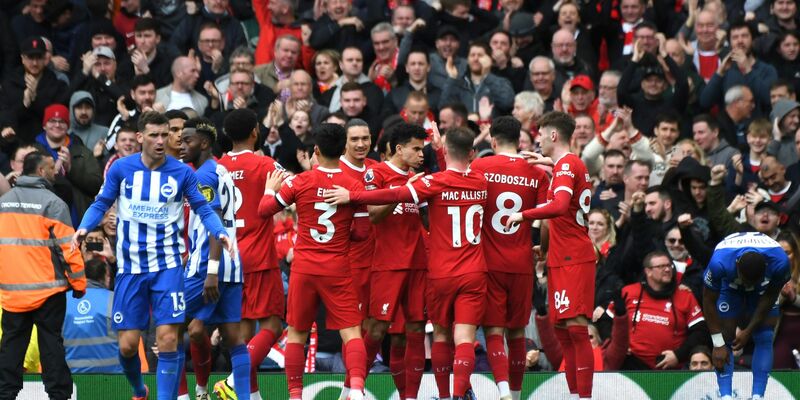 Liverpool setzte sich mit 2:1 gegen Brighton durch. - Foto: Rui Vieira/AP/dpa