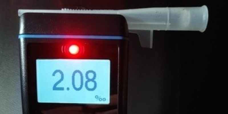 BPOL-FL: Elmshorn/Wedel - Reisender bespuckt Zugbegleiterin; Streit im Bahnhof geschlichtet - Foto: presseportal.de