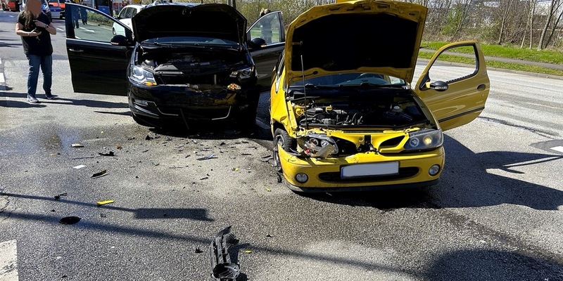 POL-PPWP: Auf Schlangenlinien folgt Unfall - Foto: presseportal.de