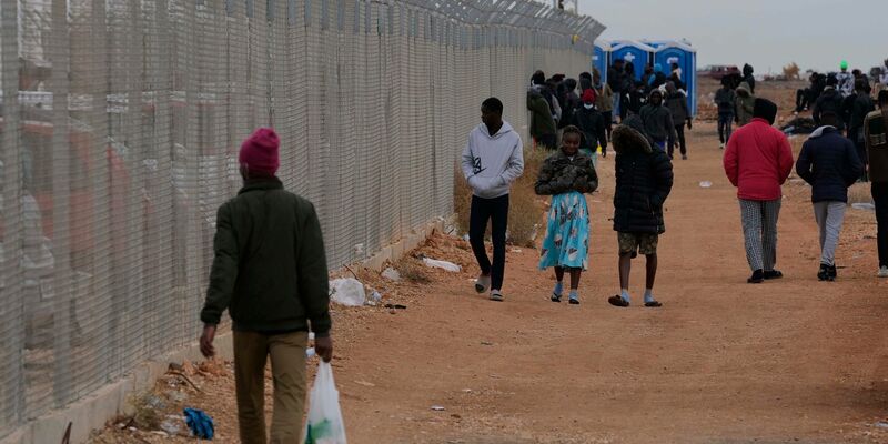 Zahlreiche syrische Flüchtlinge kamen in den letzten Monaten in Zypern an. - Foto: Petros Karadjias/AP/dpa