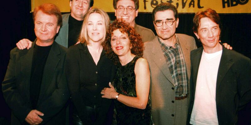 Joe Flaherty, zweiter von links, posiert mit ehemaligen Cast-Mitgliedern der Sketch-Serie «SCTV» für ein Foto. Joe Flaherty, ein Gründungsmitglied von «SCTV», starb am Montag, 1. April 2024 im Alter von 82 Jahren. - Foto: E Pablo Kosmicki/AP