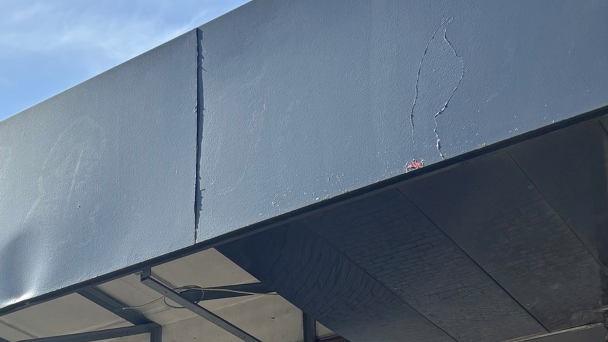 POL-WHV: Diebstahl von zwei Stahlplatten - Foto: presseportal.de