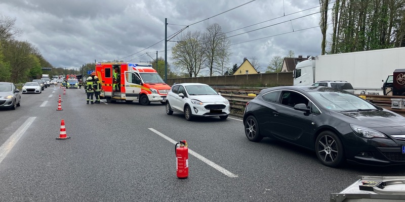 FW-MH: Zwei Verletzte nach Verkehrsunfall auf A40 - Foto: presseportal.de