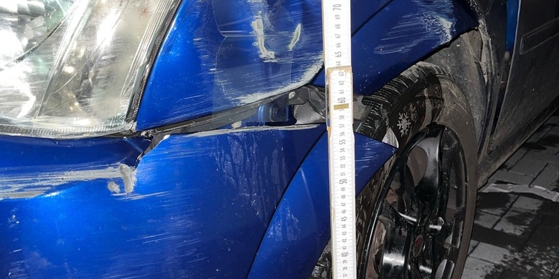 POL-SU: Verkehrsunfallflucht nach mutmaßlichem Rennen auf Supermarktparkplatz - Foto: presseportal.de