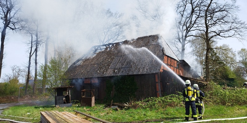 POL-LG: ++ Boitze - Brand einer Scheune ++ Langendorf - Verkehrsunfall - Rollerfahrer verletzt unter Betäubungsmitteleinfluss eine Person ++ Uelzen - Mountainbike gestohlen ++ - Foto: presseportal.de