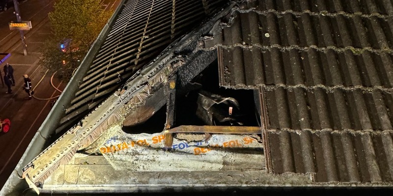 FW-MH: Dachstuhlbrand eines Mehrfamilienhauses in Broich - Foto: presseportal.de