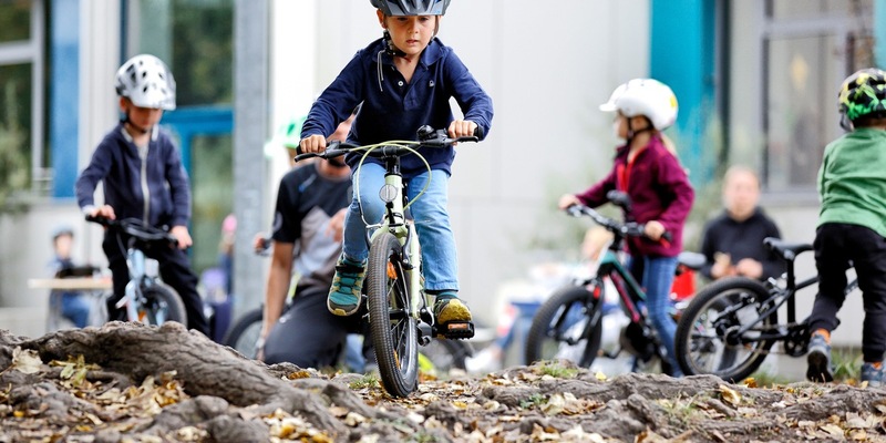 Kinderfahrräder im ADAC Test: Sicherheitsmängel und technische Schwächen bei einigen Modellen / Beim Kauf auf Qualität und Sicherheit achten - Foto: presseportal.de