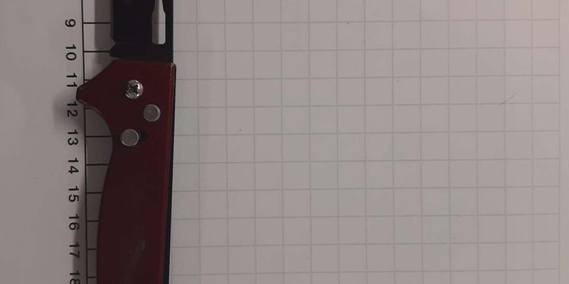 BPOL NRW: Bundespolizei stellt 18-Jährigen mit Waffe - Foto: presseportal.de